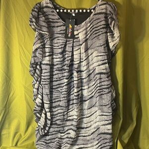 BellaBerry  Animal  Print Tunic Top